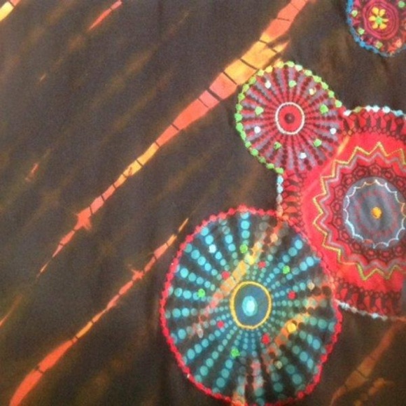 Dress - Picture 2 of 2